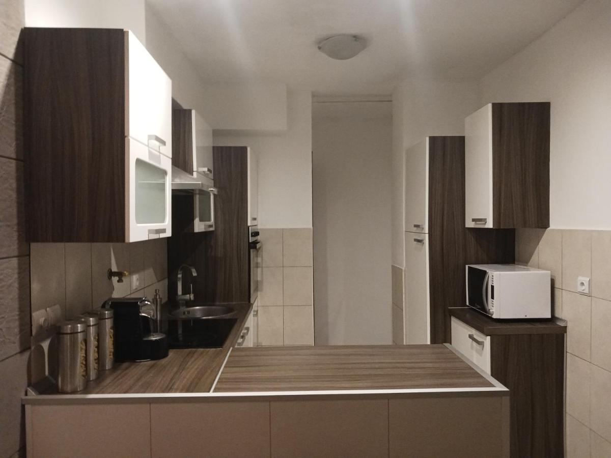Apartment Familyhouse Pula